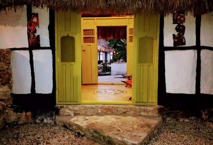 ホテル Y Museo Aldea Maya Toktli Orígenes Casa Maya Del Toloque Coronado Alberca, Wifi Starlink, Tour M