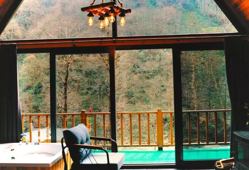 Hotelli Golden Rose Bungalov