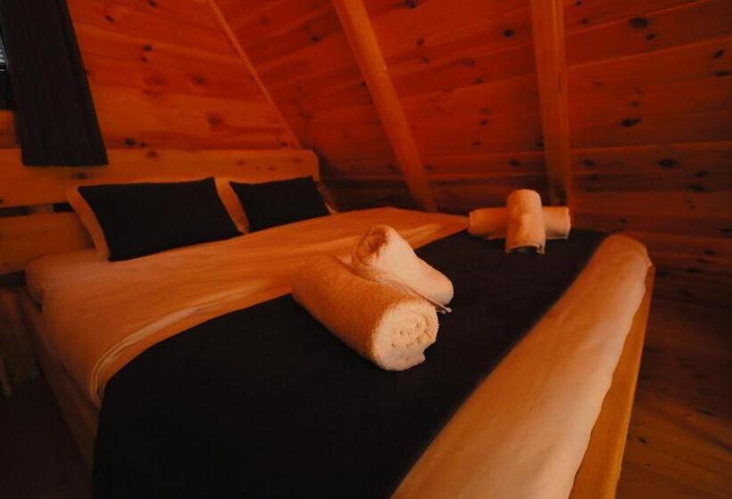 فندق Golden Rose Bungalov