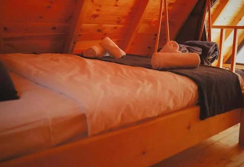 Hotelli Golden Rose Bungalov