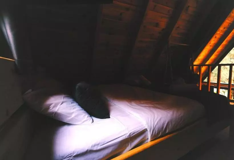 Hotelli Golden Rose Bungalov