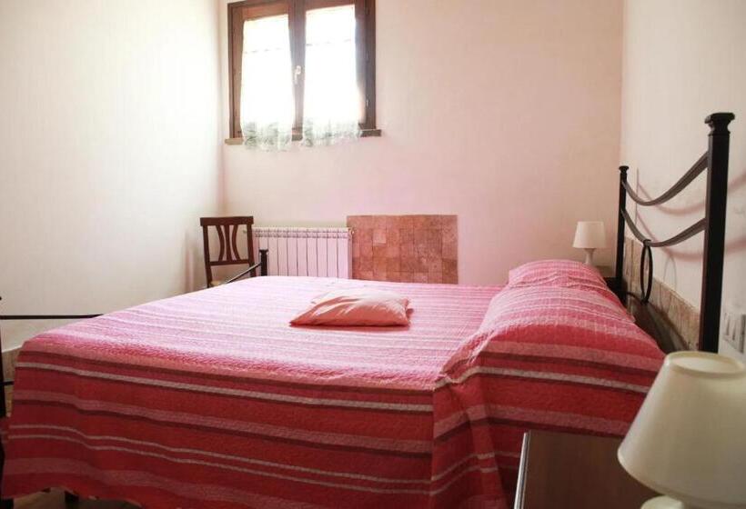 בית מלון כפרי Il Gelso Di Francesco   N4