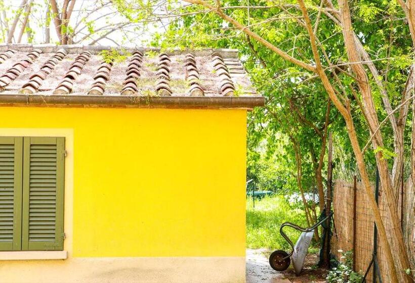 בית מלון כפרי Il Gelso Di Francesco   N4