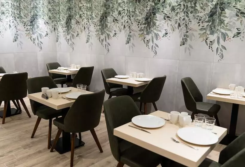 Hotelli The Külsümz