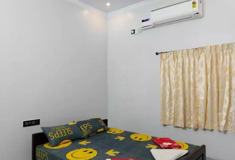 ホテル Vedhav Residency