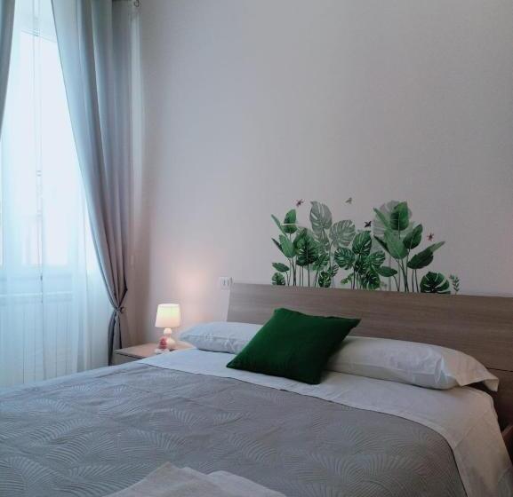 پانسیون F.a.m.s