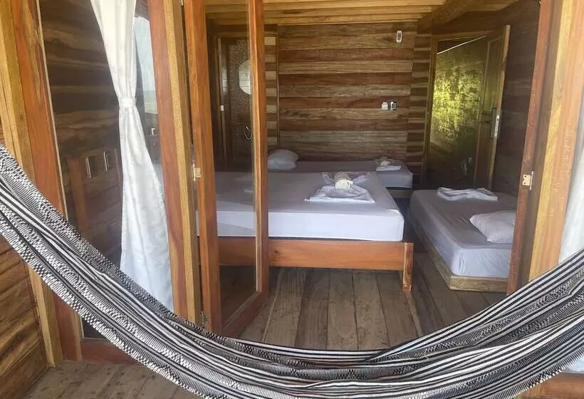 ペンション Hostal Mocambo Beach