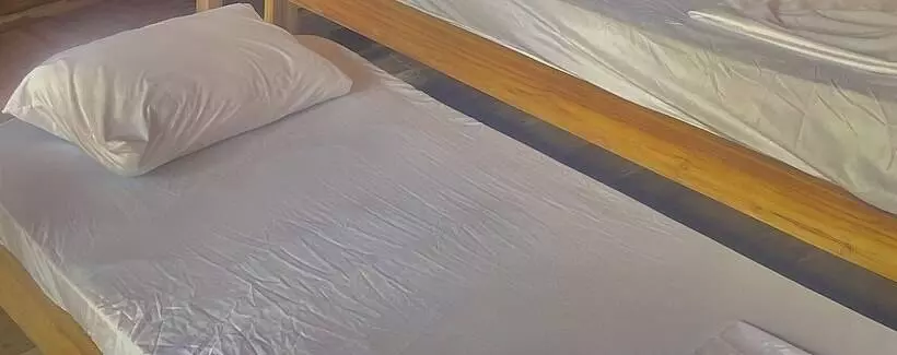 ペンション Hostal Mocambo Beach