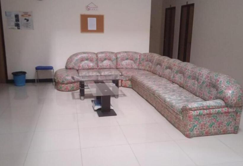 Panzió Villa Puncak Tidar