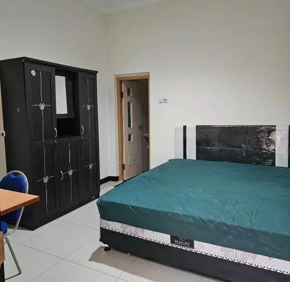 Pension Villa Puncak Tidar