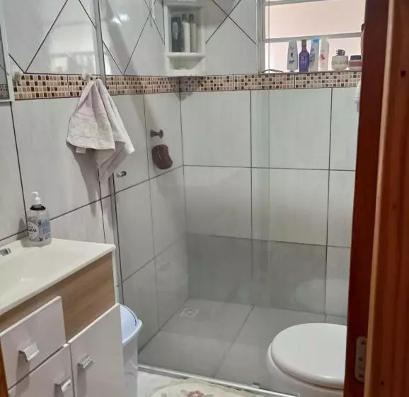 Retkeilymaja Aconchego