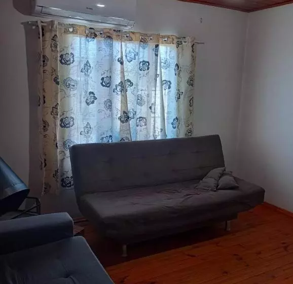 Retkeilymaja Aconchego