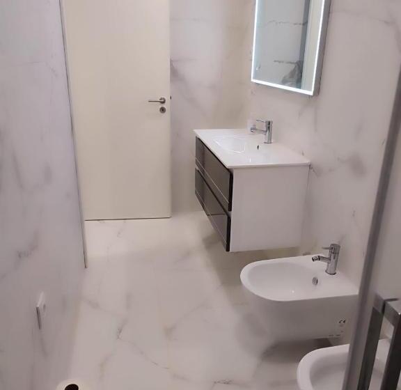 هاستل Casa Augusta 4