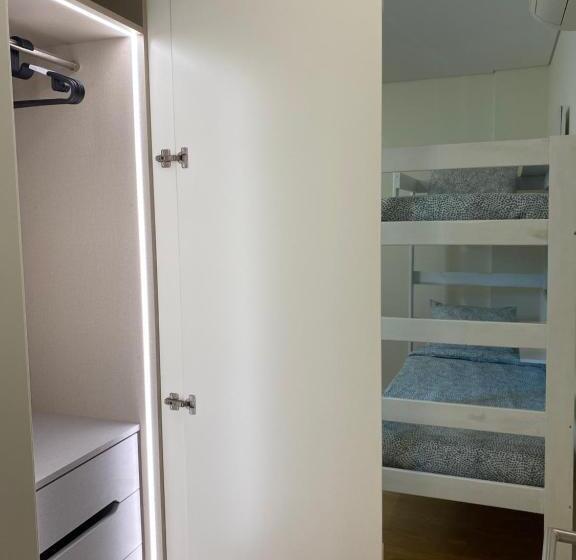 هاستل Casa Augusta 4