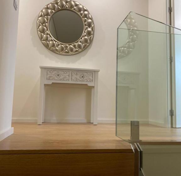 هاستل Casa Augusta 4