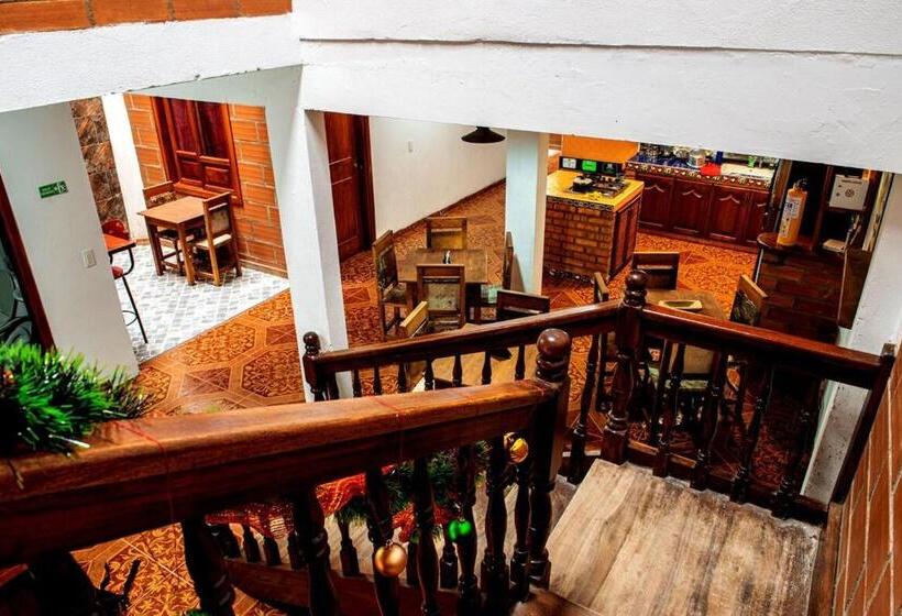 旅馆 Hostal Café Racer