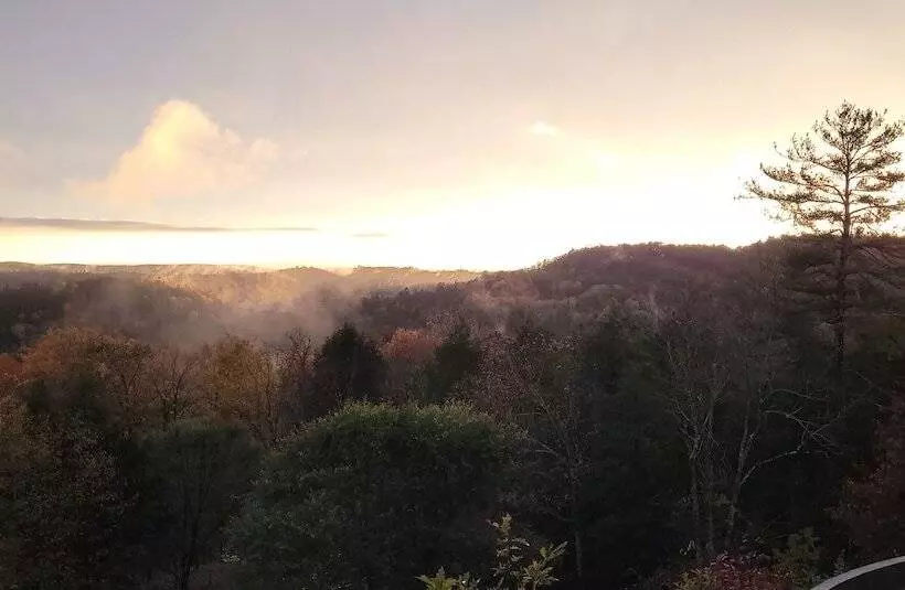 Aamiaismajoitus (B&B) Auberge Krön