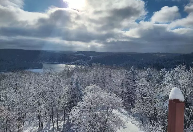 Aamiaismajoitus (B&B) Auberge Krön