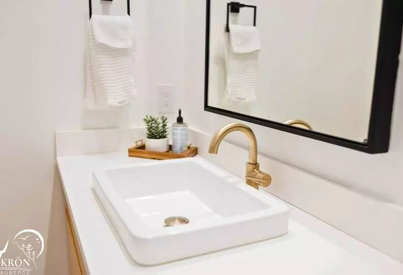 Aamiaismajoitus (B&B) Auberge Krön