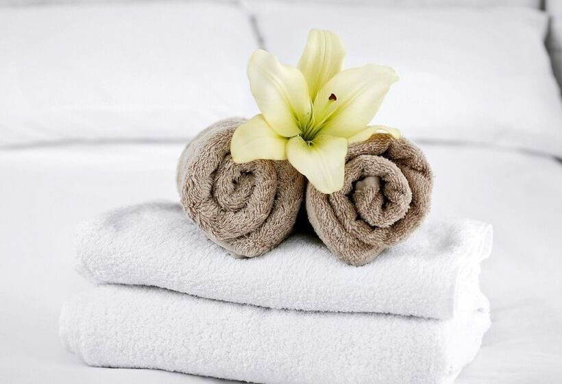 ベッドアンドブレックファースト Auberge Krön