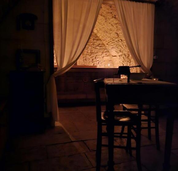 ベッドアンドブレックファースト Parlami D Amore Mariù