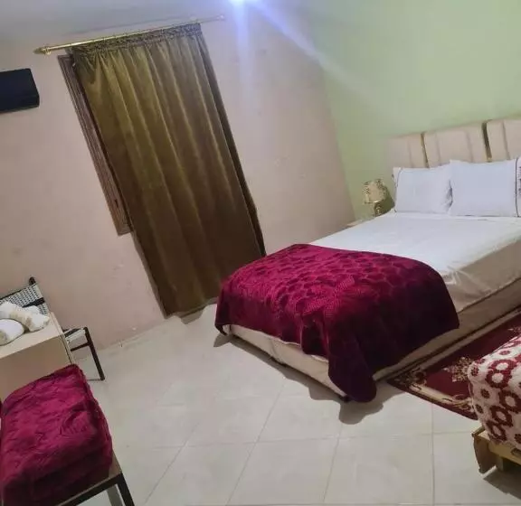 ホテル Auberge Mandar Itto A Station De Service Ziz