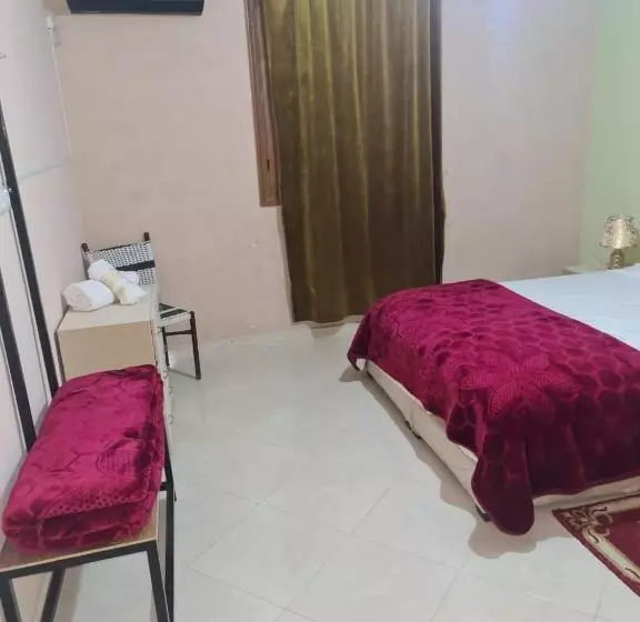 ホテル Auberge Mandar Itto A Station De Service Ziz