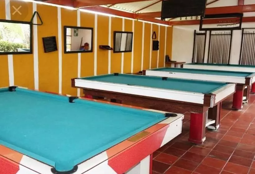 ホテル Campestre La Zarabanda