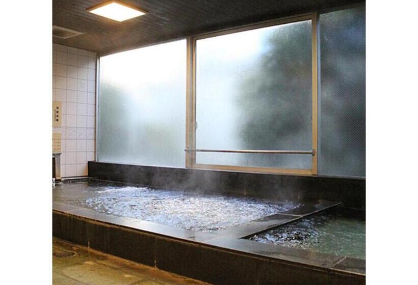 Szálloda Crystal Palace   Vacation Stay 61208v