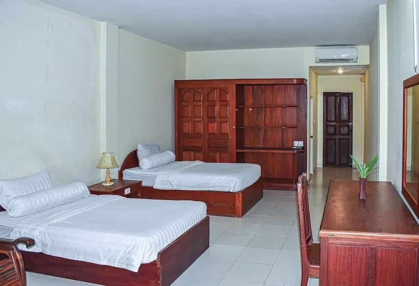 בית מלון כפרי Dara Express Inn By Angkor Green Gardens