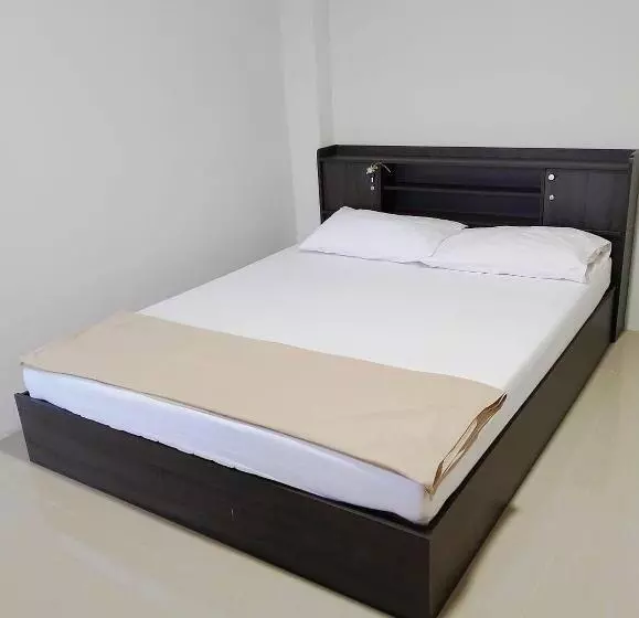 Hotelli Na Nont Place