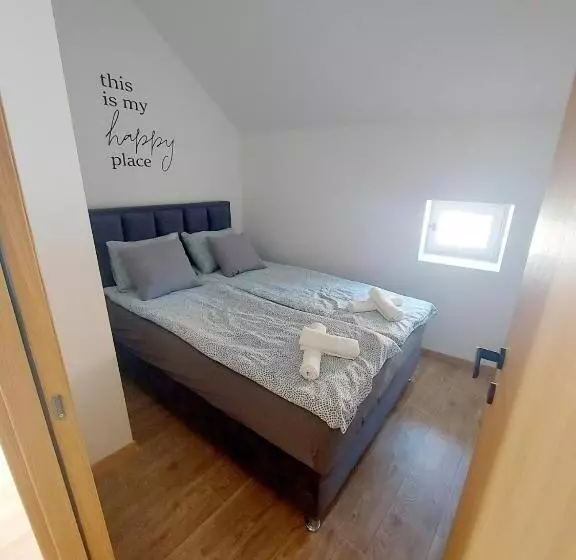 Magazaki Apartments Tešnjar