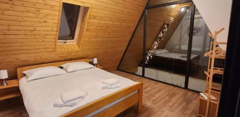 Majatalo A Frame Pietrele șoimului