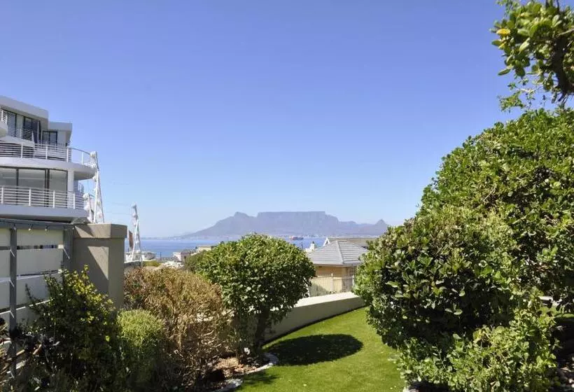 Majatalo Bellmatt   Table Mountain And Ocean View Guests Suites