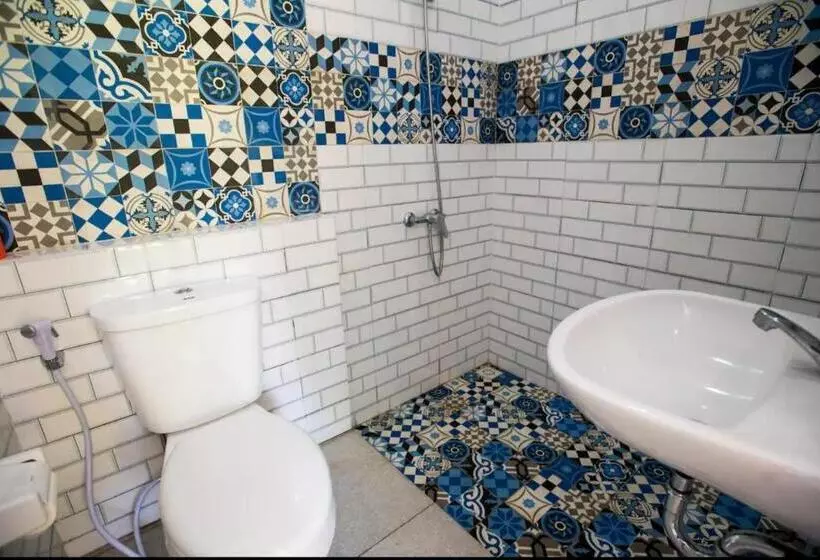 Majatalo Ubud Dream Iii: 2 Bdr Apartments Above The Pool