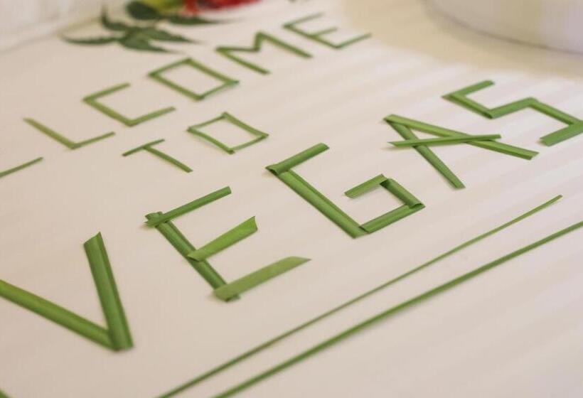 Пансион Vegas Thoddoo Maldives