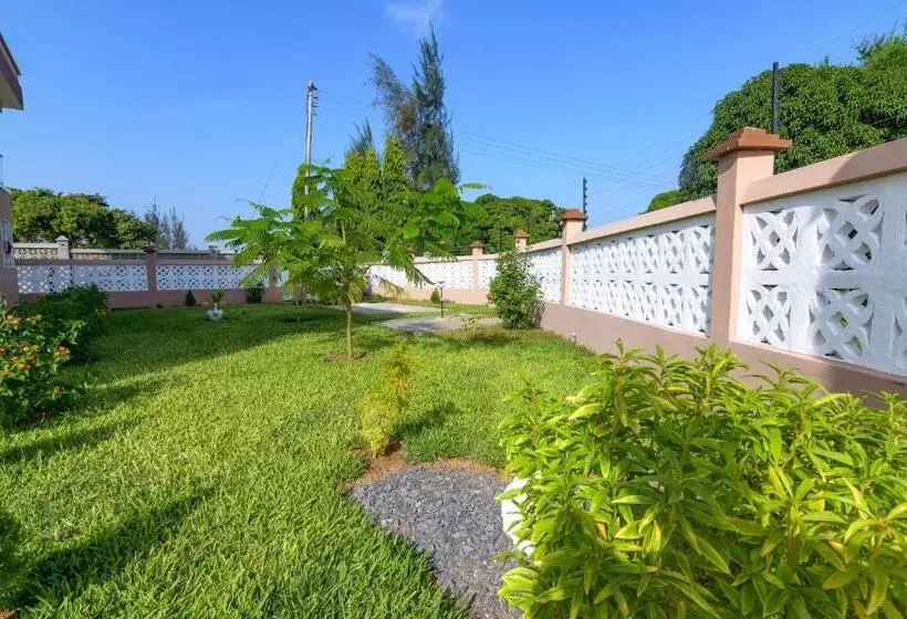 تختخواب و صبحانه Dubai Infinite Luxury Suites