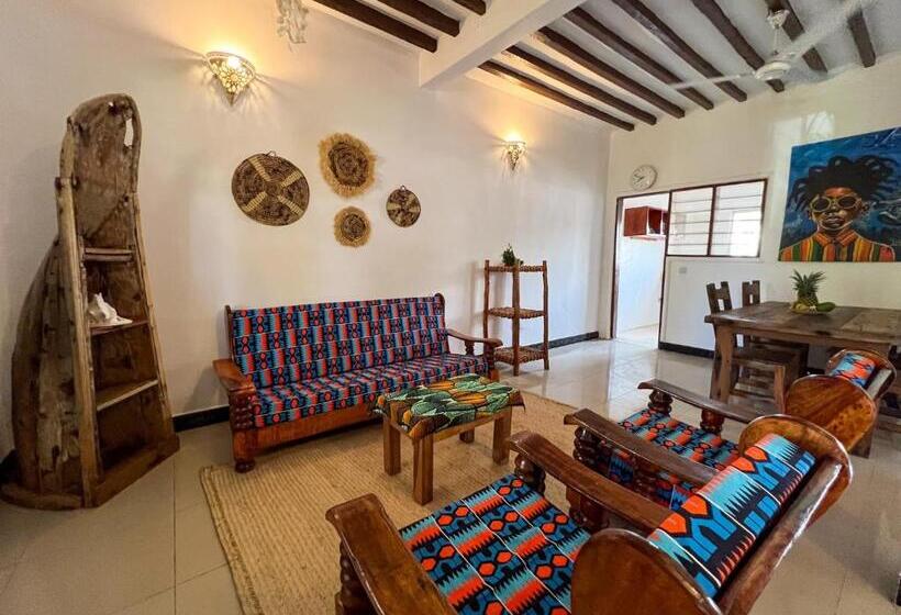 민박 Tropical Yellow Beach Nest