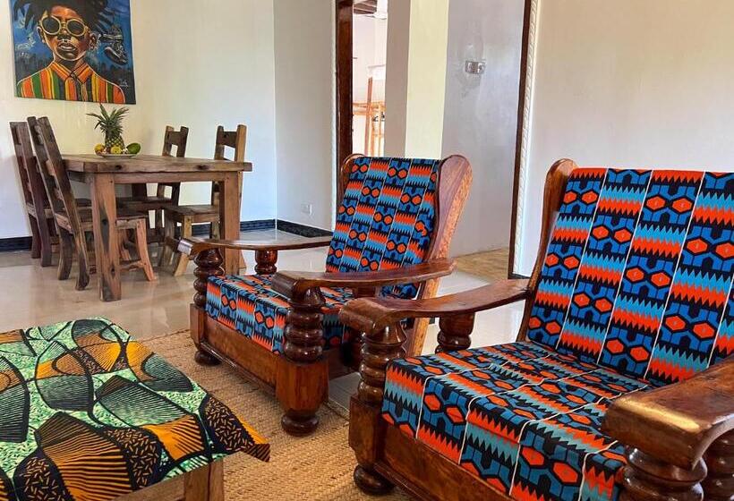 민박 Tropical Yellow Beach Nest