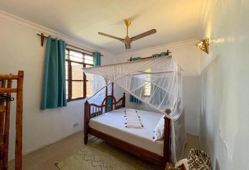 민박 Tropical Yellow Beach Nest