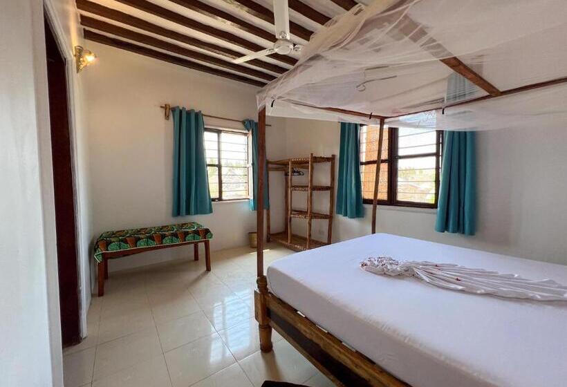 민박 Tropical Yellow Beach Nest