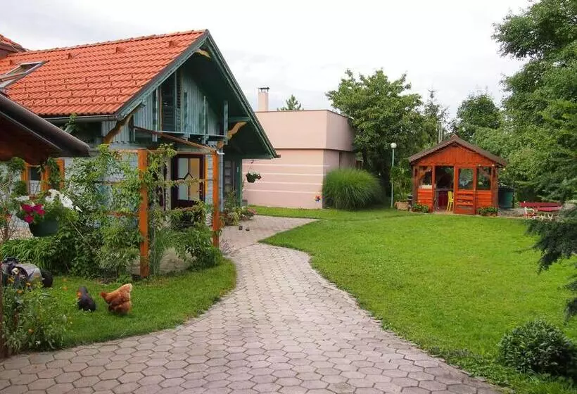 Guest House Bitter