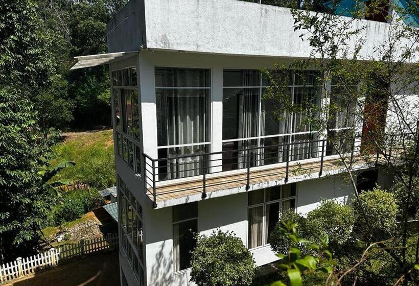 בית מלון כפרי Golden Resort