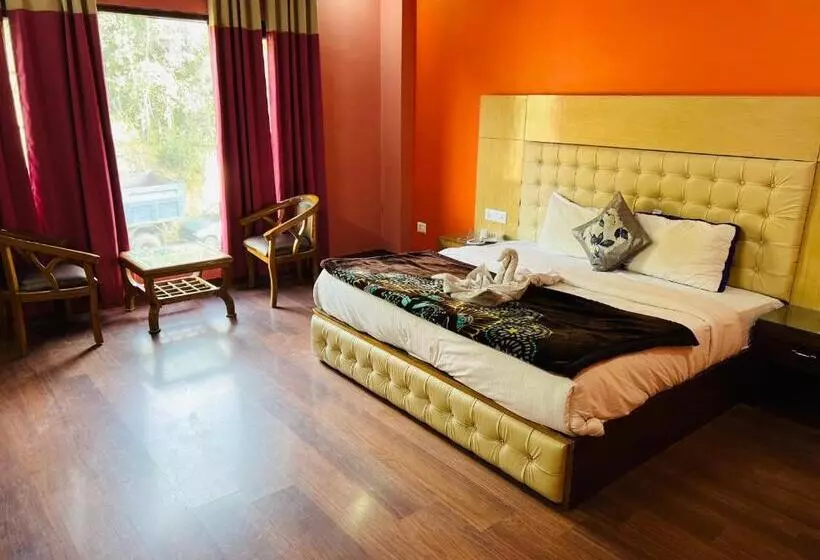 Hotelli Radiance Regency Resort Chail