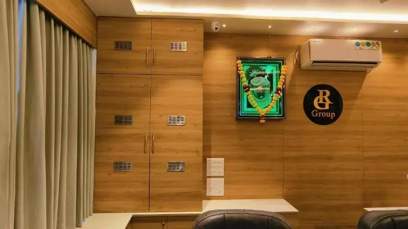 Hotel Krish Villa