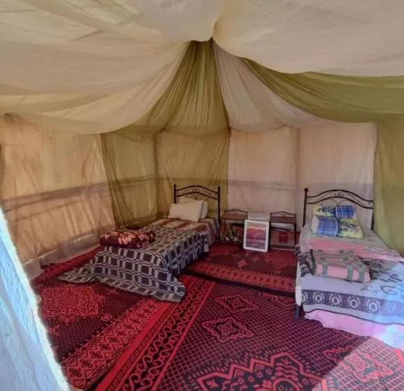 هتل Magana Camp