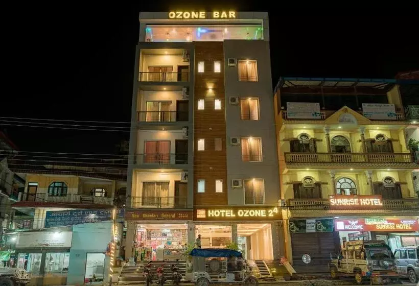 هتل Ozone24