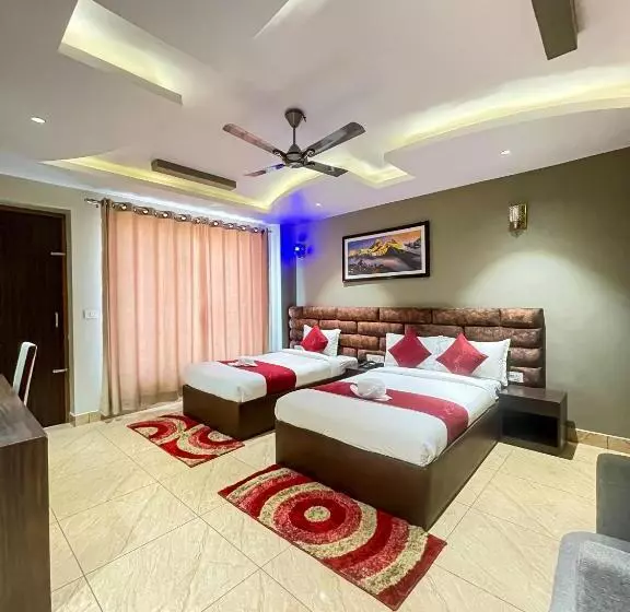 هتل Ozone24