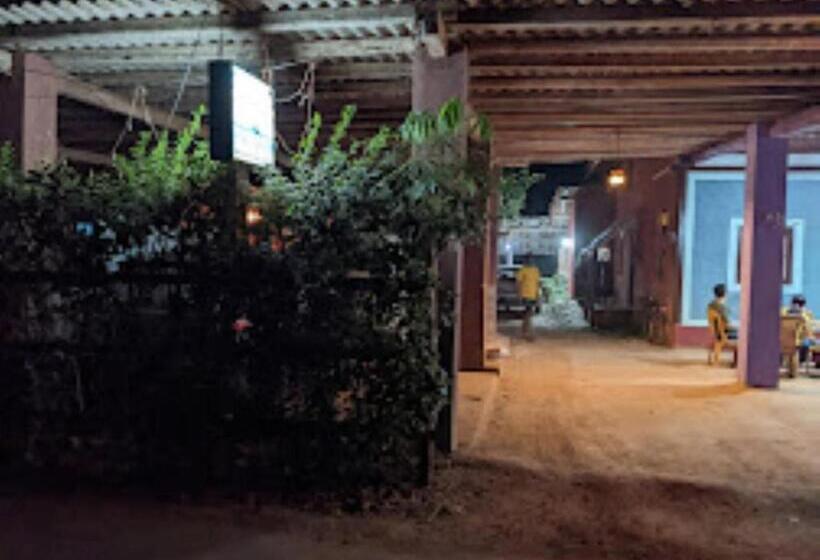 בית מלון כפרי Sai Sadan Residency,diveagar