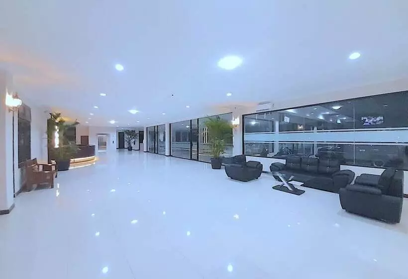 Hotelli Solok Premier